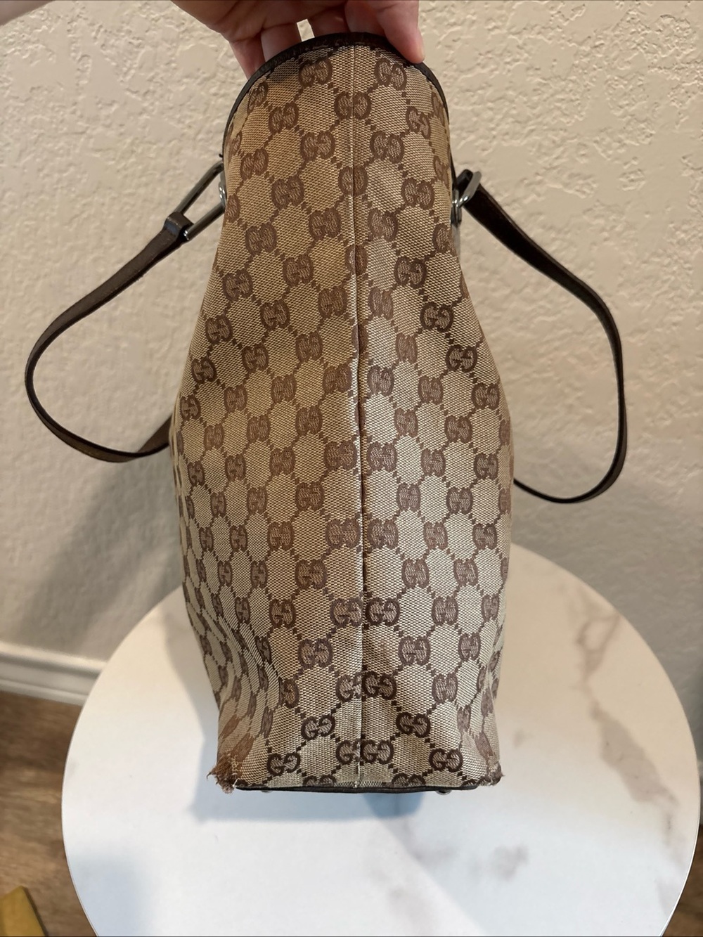 Gucci Beige/Brown GG Supreme Canvas Tote with Leather Straps - Picture 11 of 16